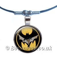 Batman Logo Cabochon Necklace - Click Image to Close